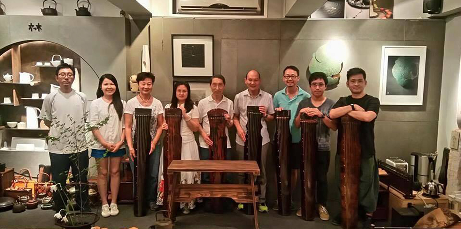 接連兩天於 接連兩天於