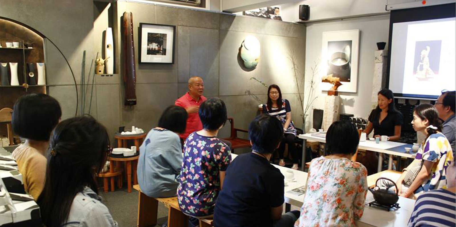 「木+木生活館」榮幸邀得國寶級崑曲大師侯少奎先生光臨分享。 「木+木生活館」榮幸邀得國寶級崑曲大師侯少奎先生光臨分享。